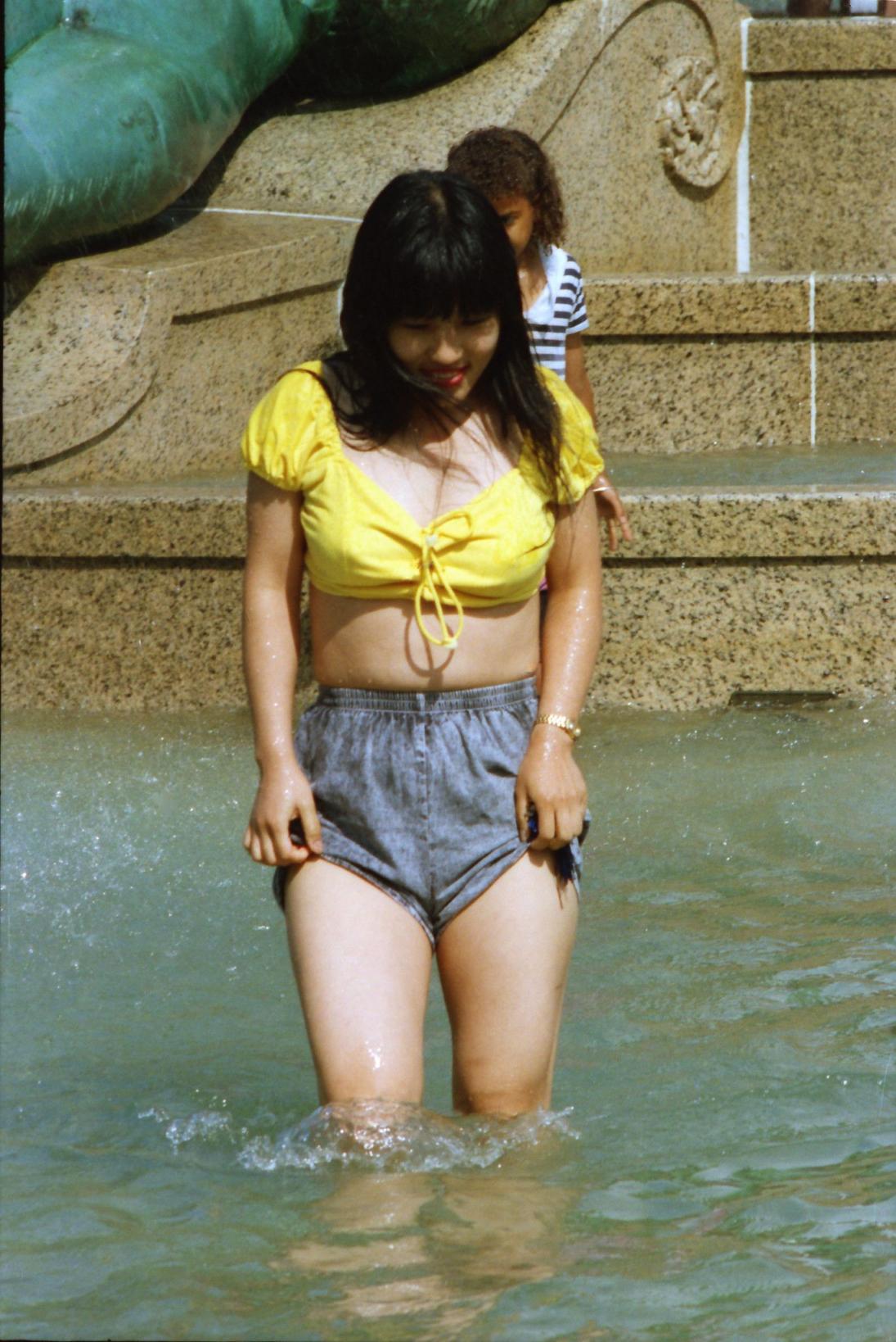 少妇[75P]