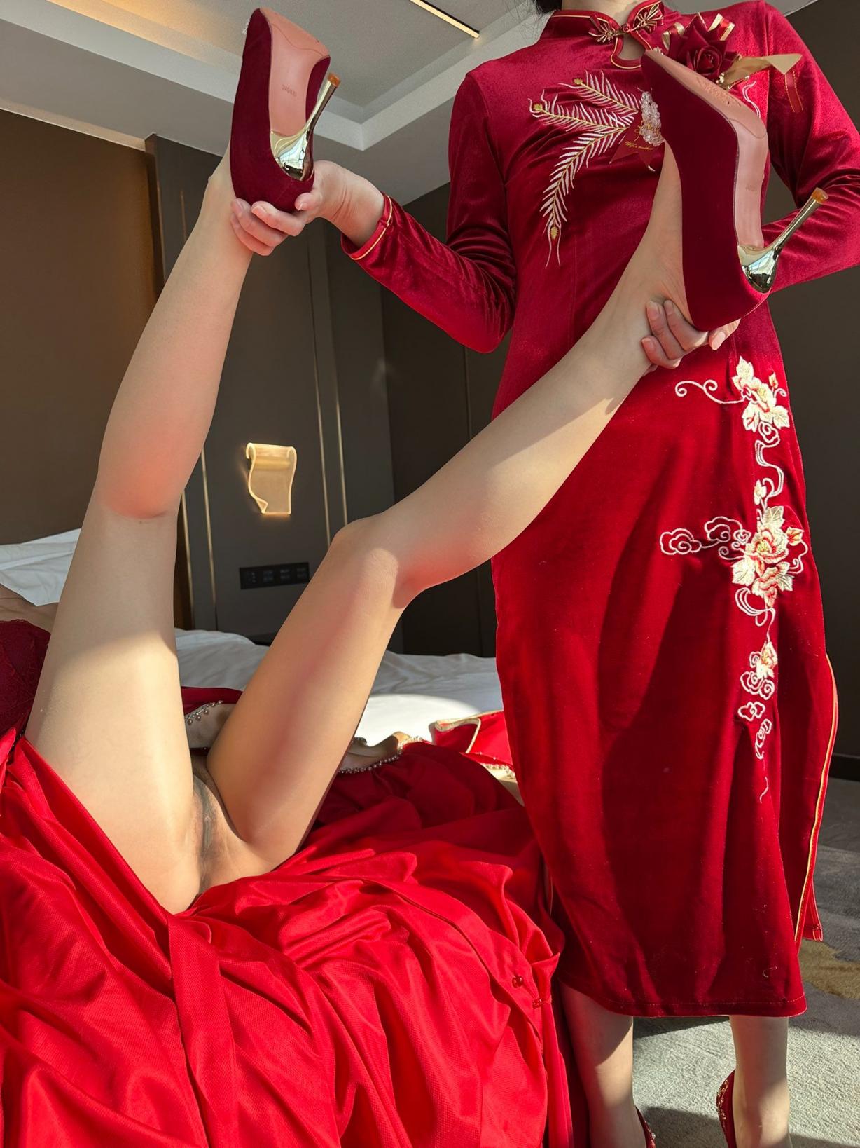 无内丝袜 美腿 高跟