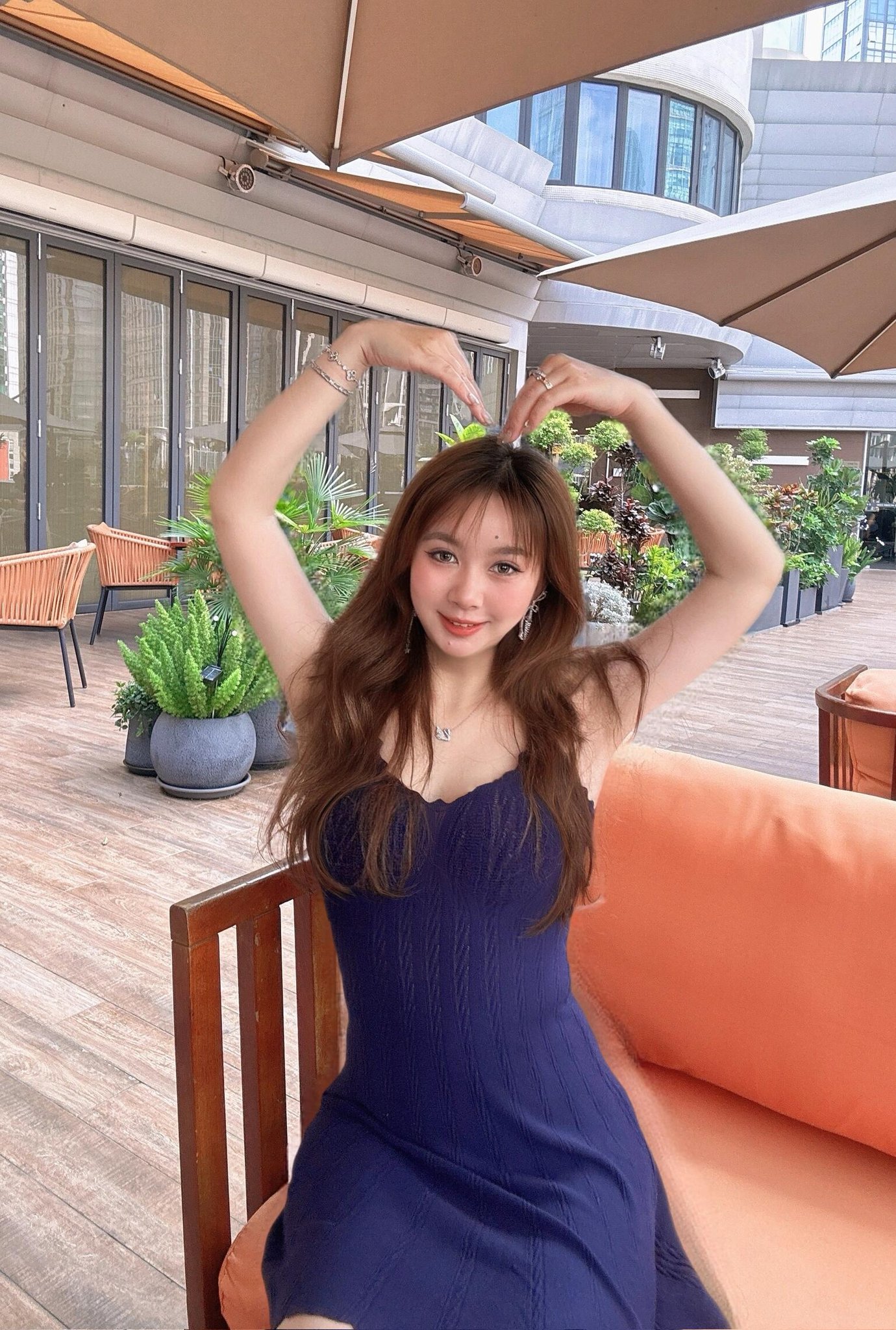 万千娇媚美少妇[20250509]