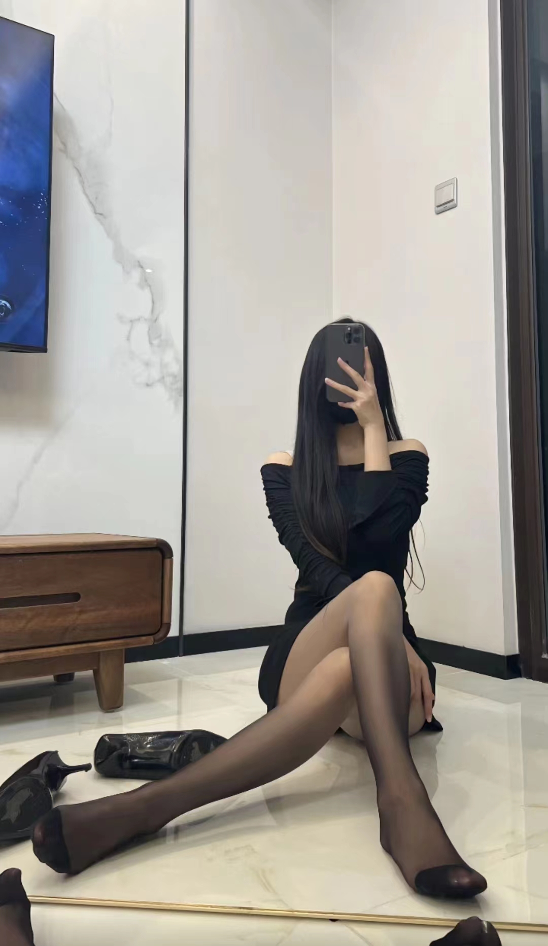 美丽的女人总是会有一双可人的脚