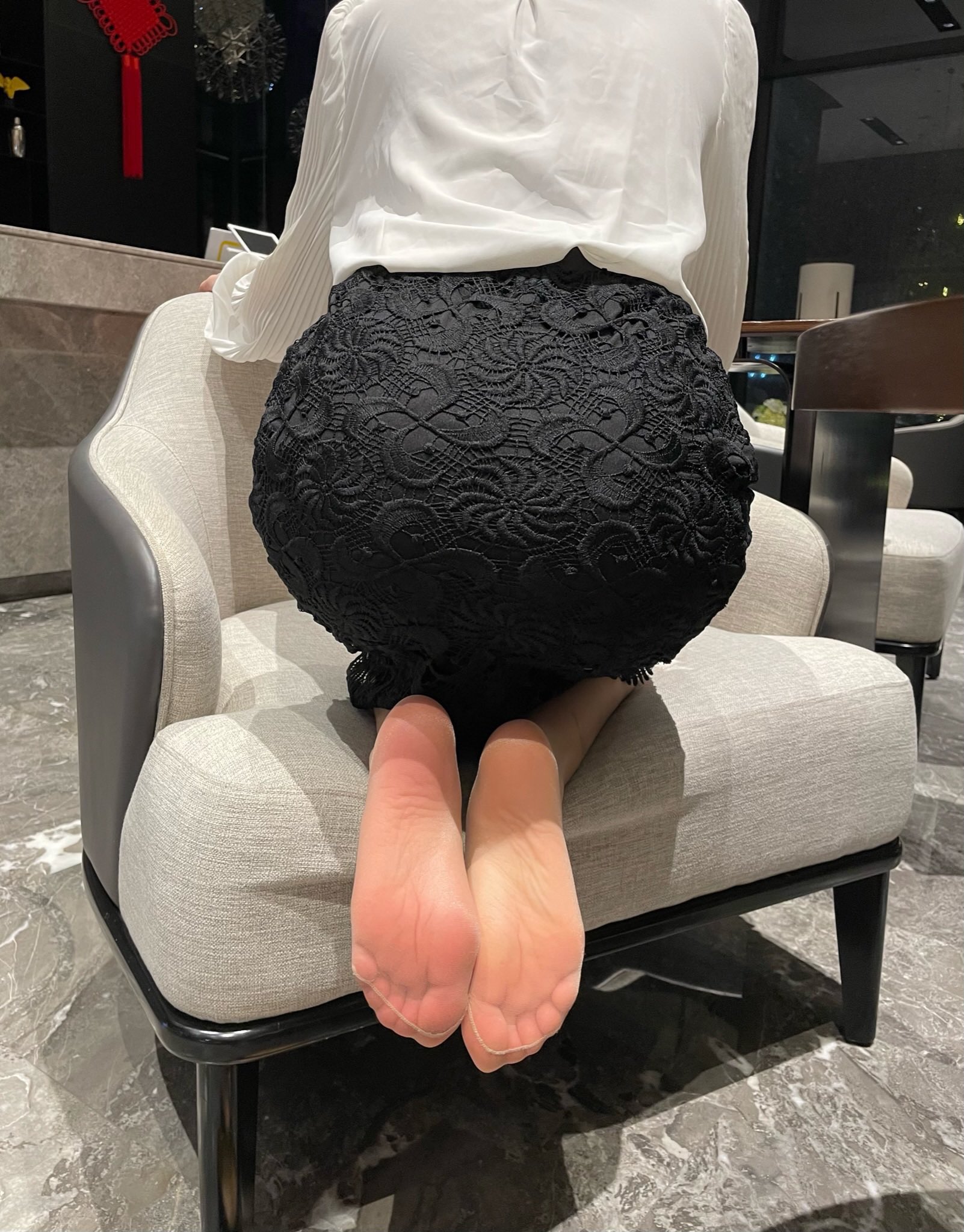 美丽的女人总是会有一双可人的脚