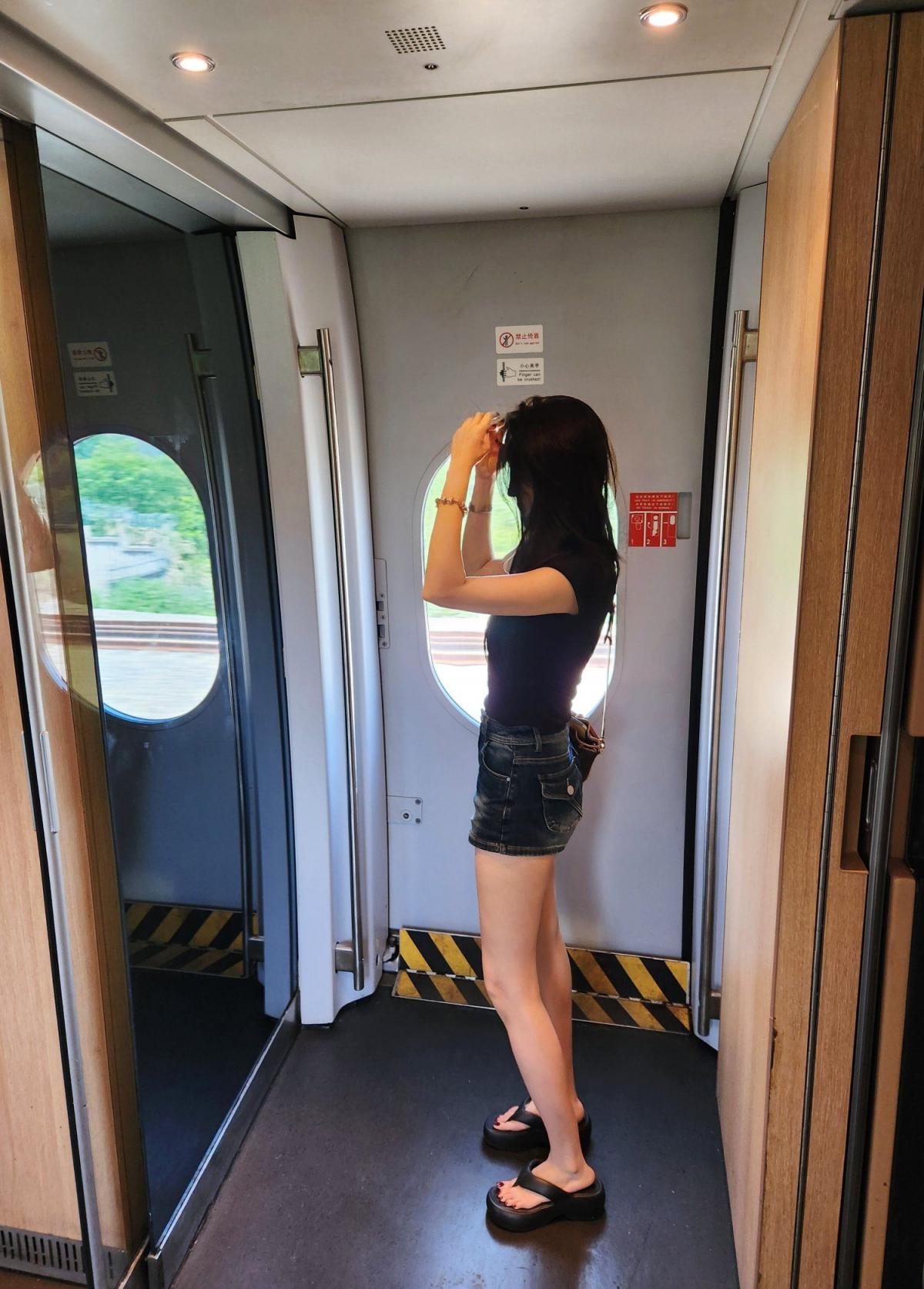 爱露出的人妻[36P]