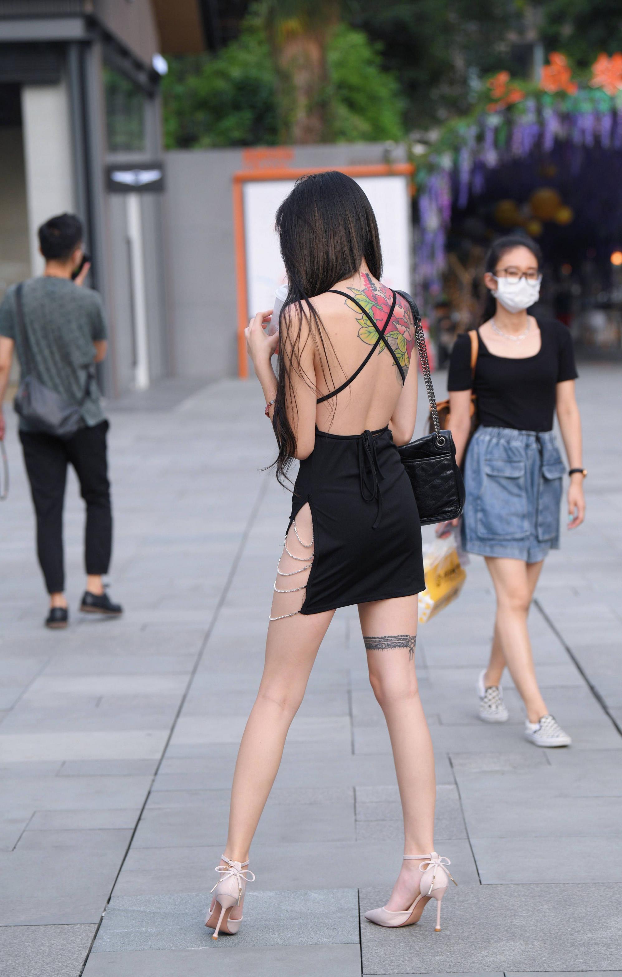 反正这腿我能玩一年