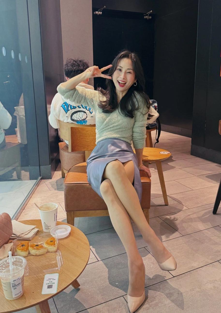 美妇 美腿 美屄[43P]