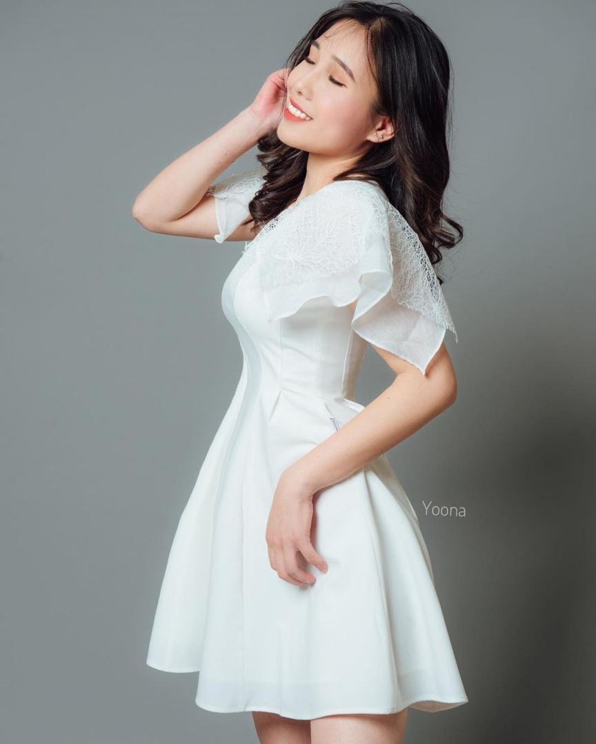 漂亮美丽性感的萝莉小姐姐