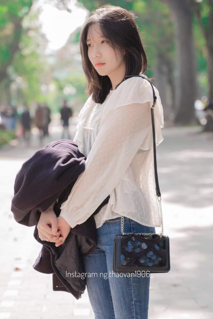 漂亮美丽性感的萝莉小姐姐