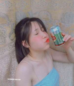 漂亮美丽性感的萝莉小姐姐