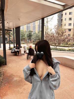 爱露出的人妻[36P]