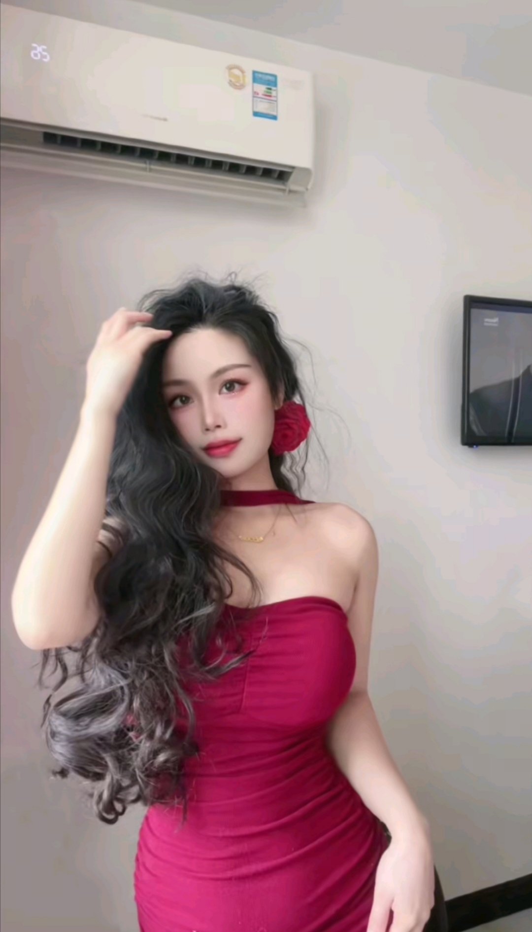 万千娇媚美少妇[20250521]