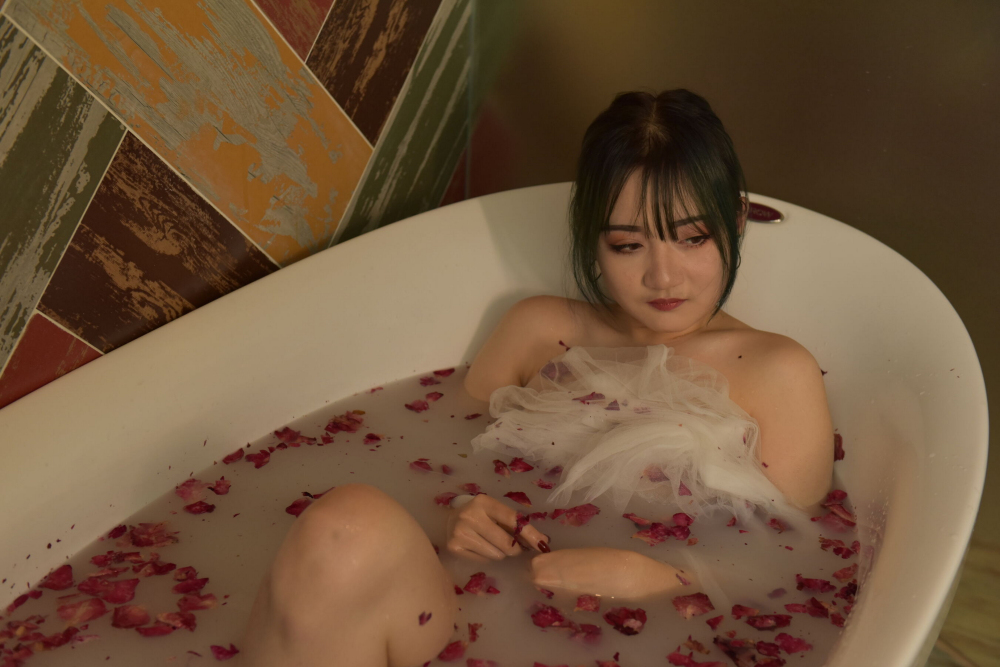 平乳良家女孩儿