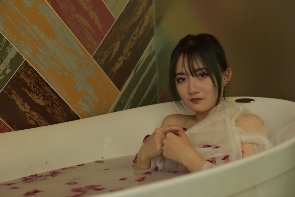 平乳良家女孩儿