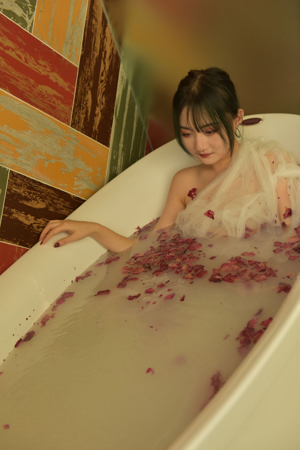 平乳良家女孩儿