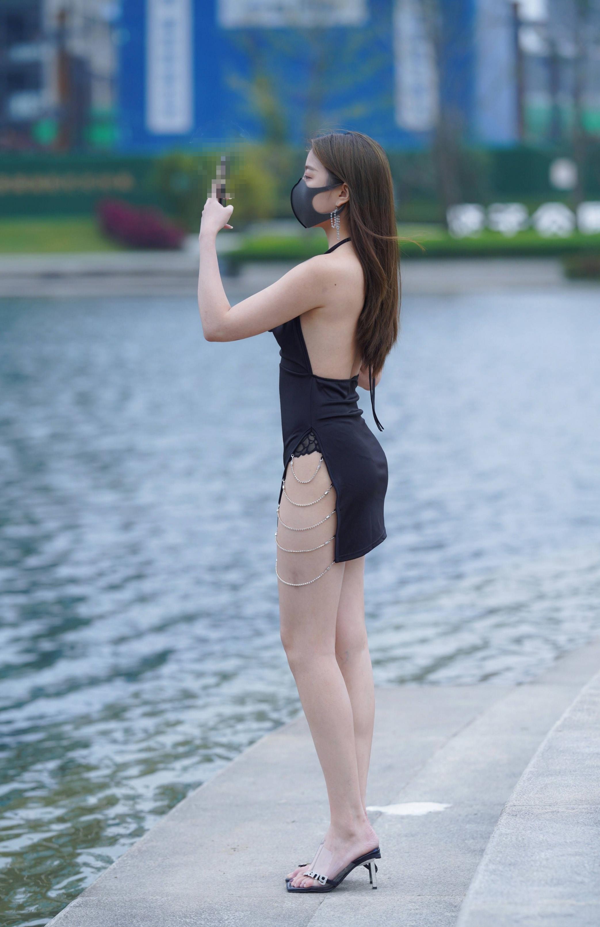 连衣裙妹妹的小性感，完美！[26P]