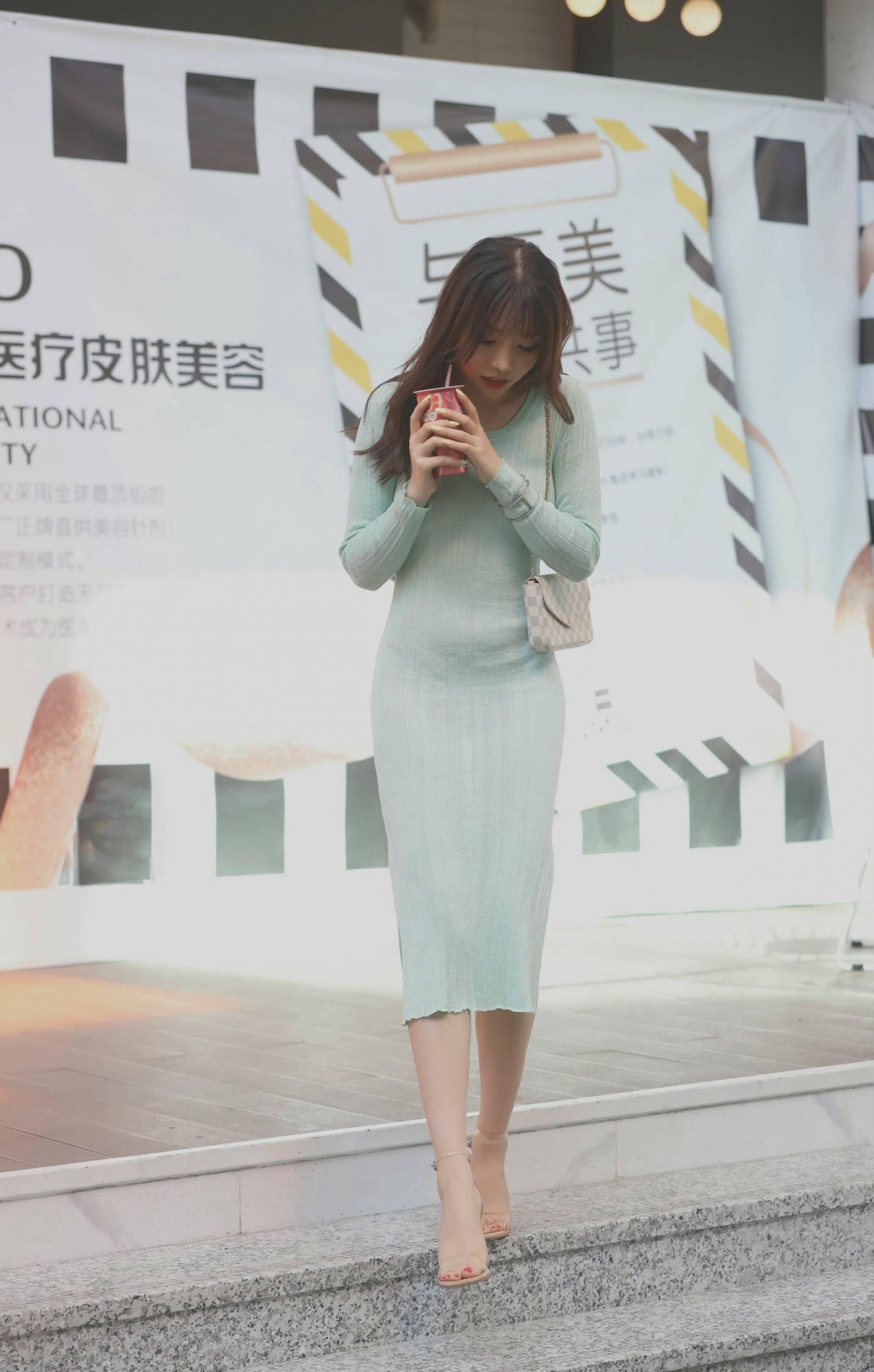 小姐姐身材真不错[27P]