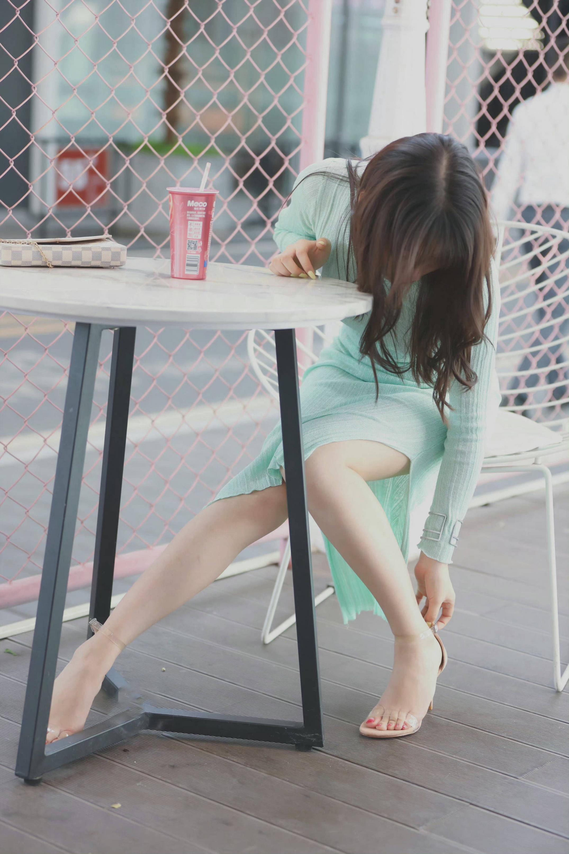 小姐姐身材真不错[27P]
