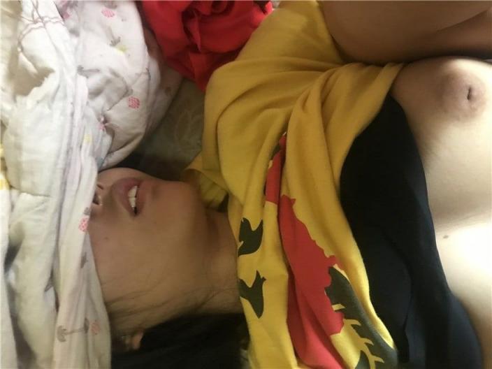 [小母狗]深夜福利 - 噜啦啦噜啦啦