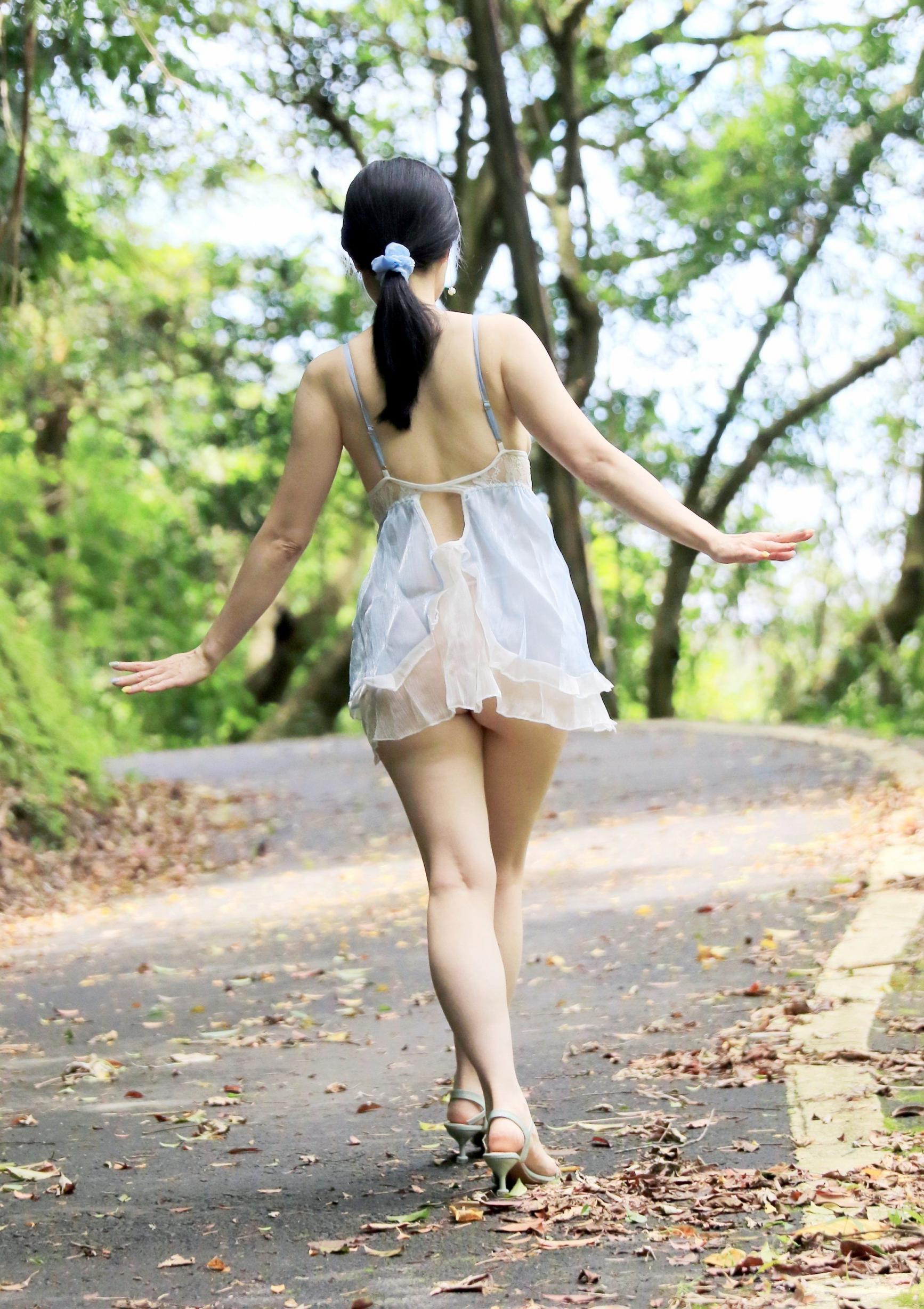 骚姐在路上