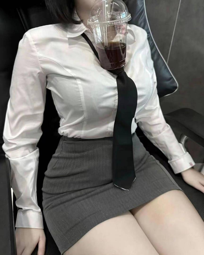 有容奶大  晚上让你吃到撑