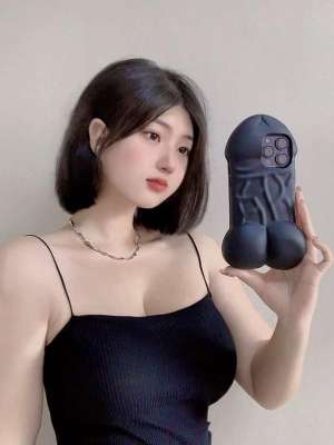 观赏到一个非常鲜嫩的妹子，跟各位大佬分享一下