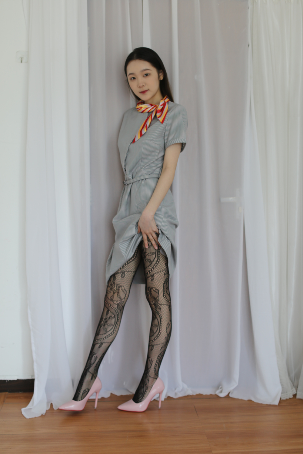 气质女神绝美丝袜美腿