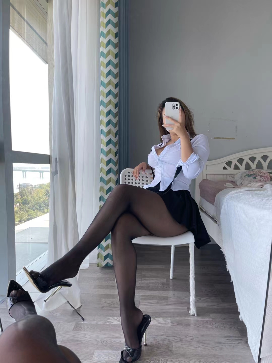 美女洁己媚态极致