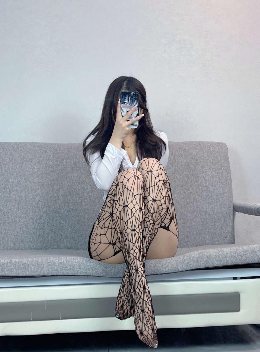 桃沢樱呀变装女神