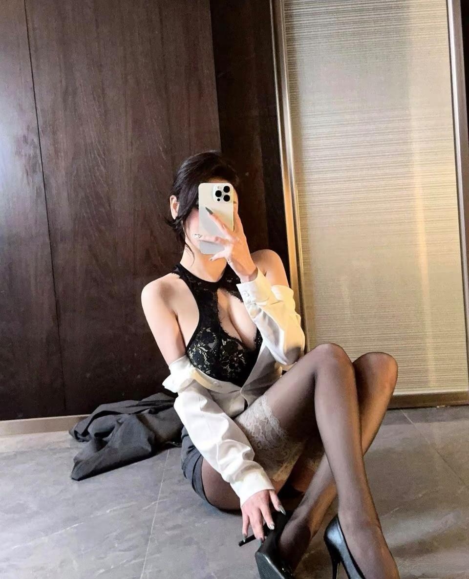 醉美是少妇的翘臀和酥胸 20250622