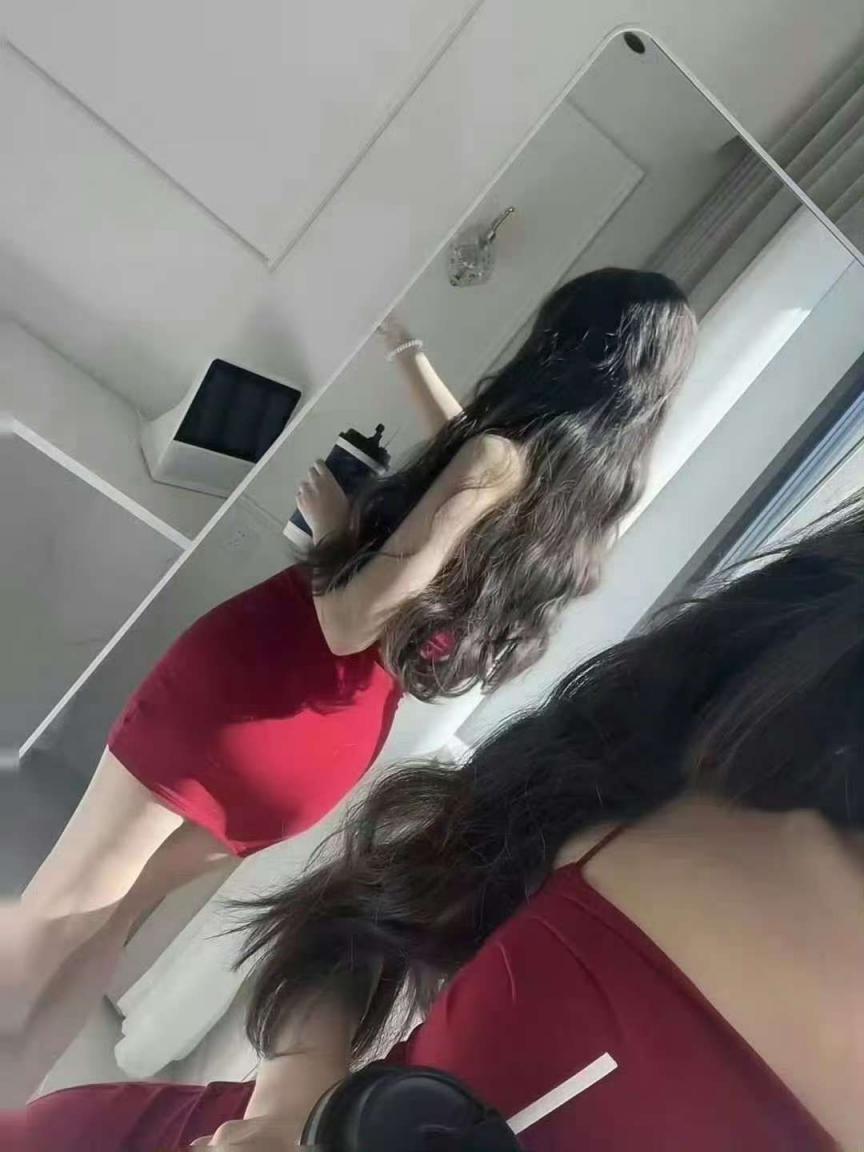丝袜美腿的美丽