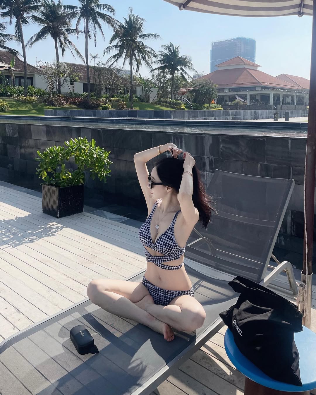 万千娇媚美少妇