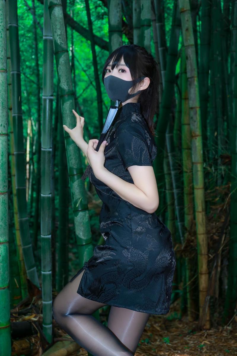 黑丝配旗袍美到无法想象