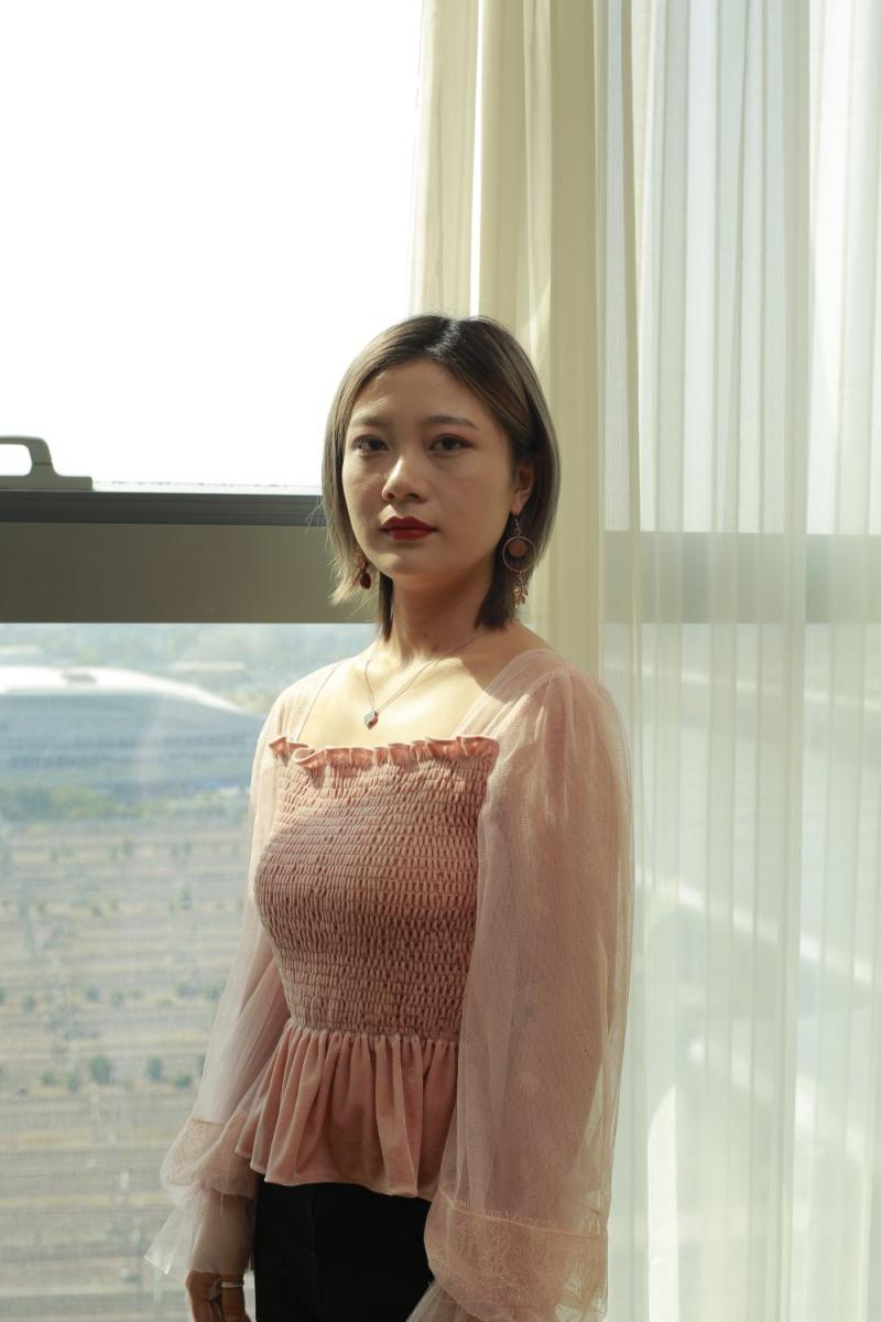 良家衣服脱掉衣服漏出奶子