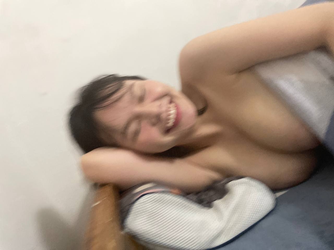 怕反差婊有文化，就怕反差婊戴眼镜