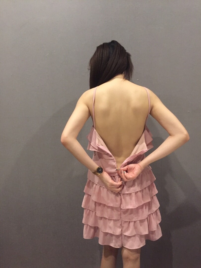 当美女为你转身