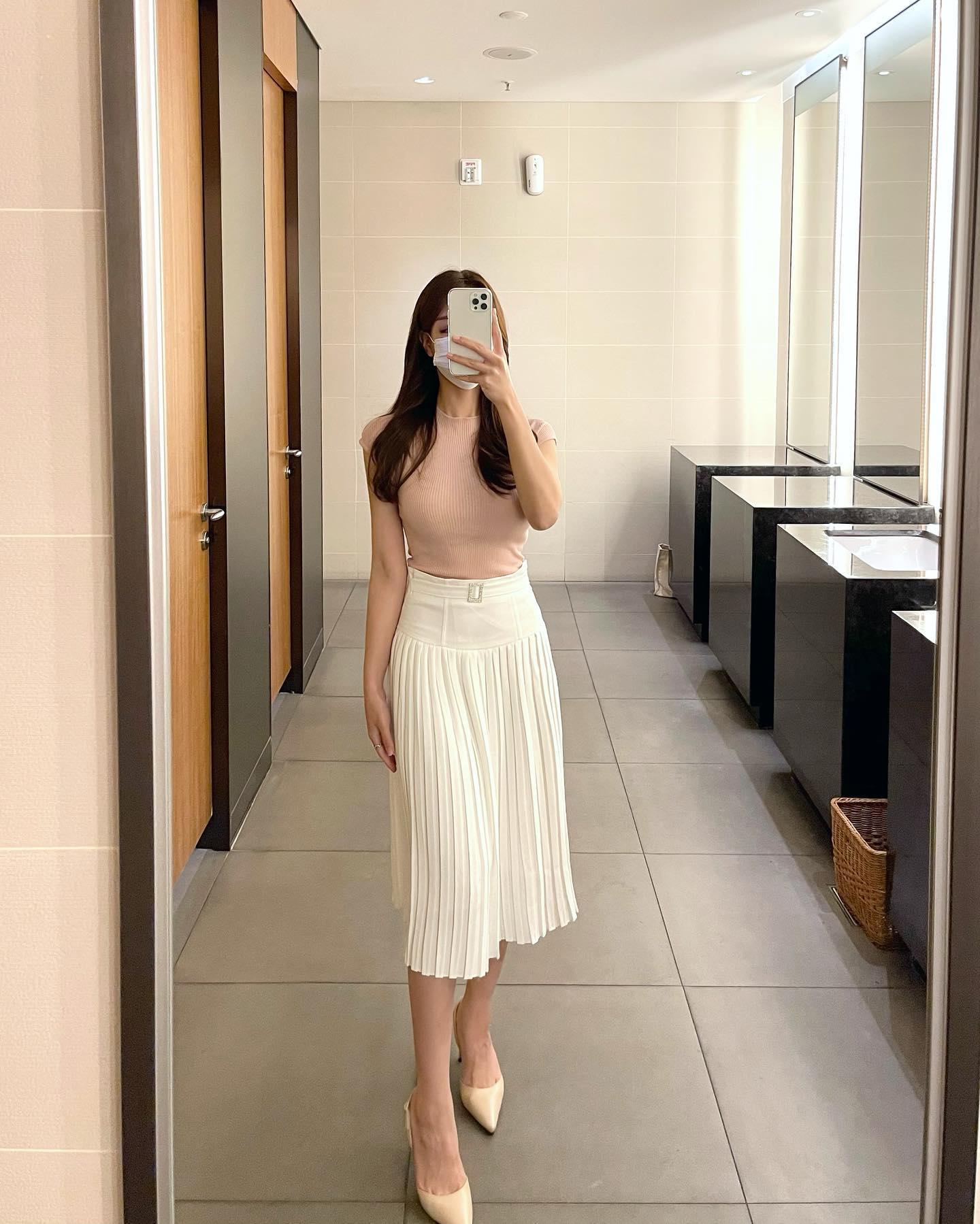 诱惑美女姐姐[30P]