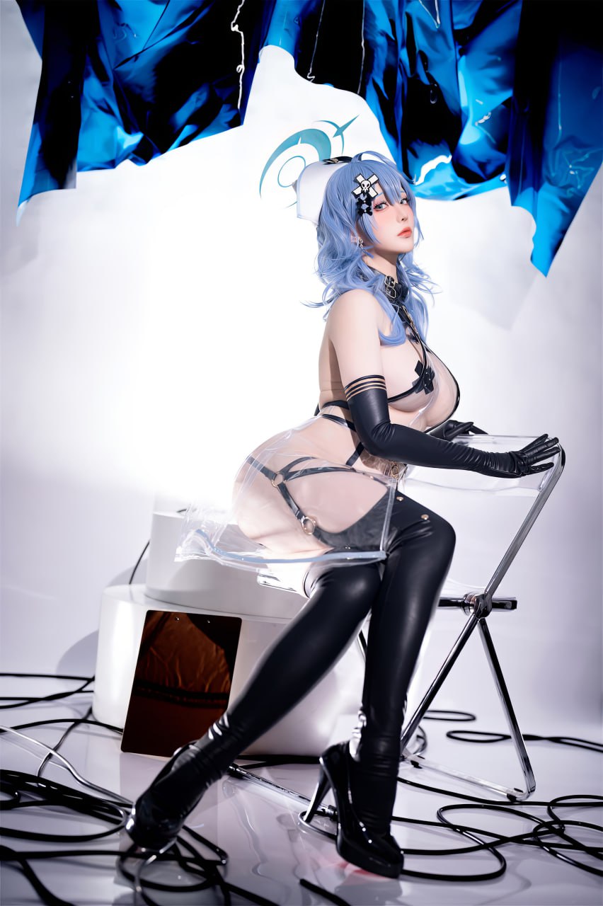 天雨亚子