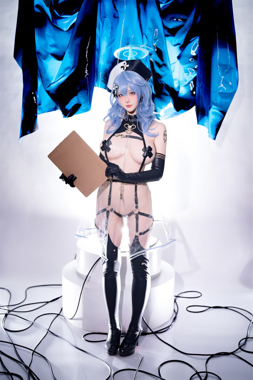天雨亚子