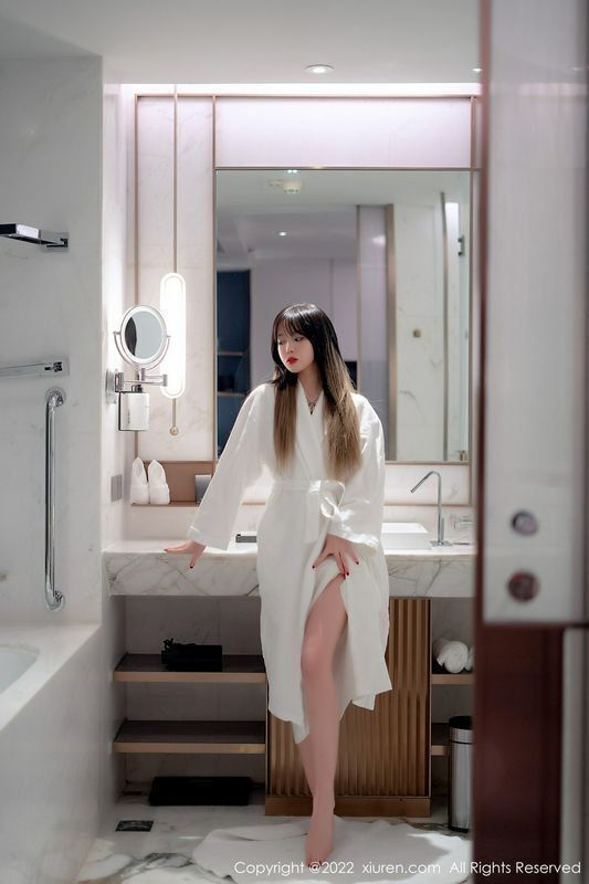 奶瓶. 完整版无水印写真