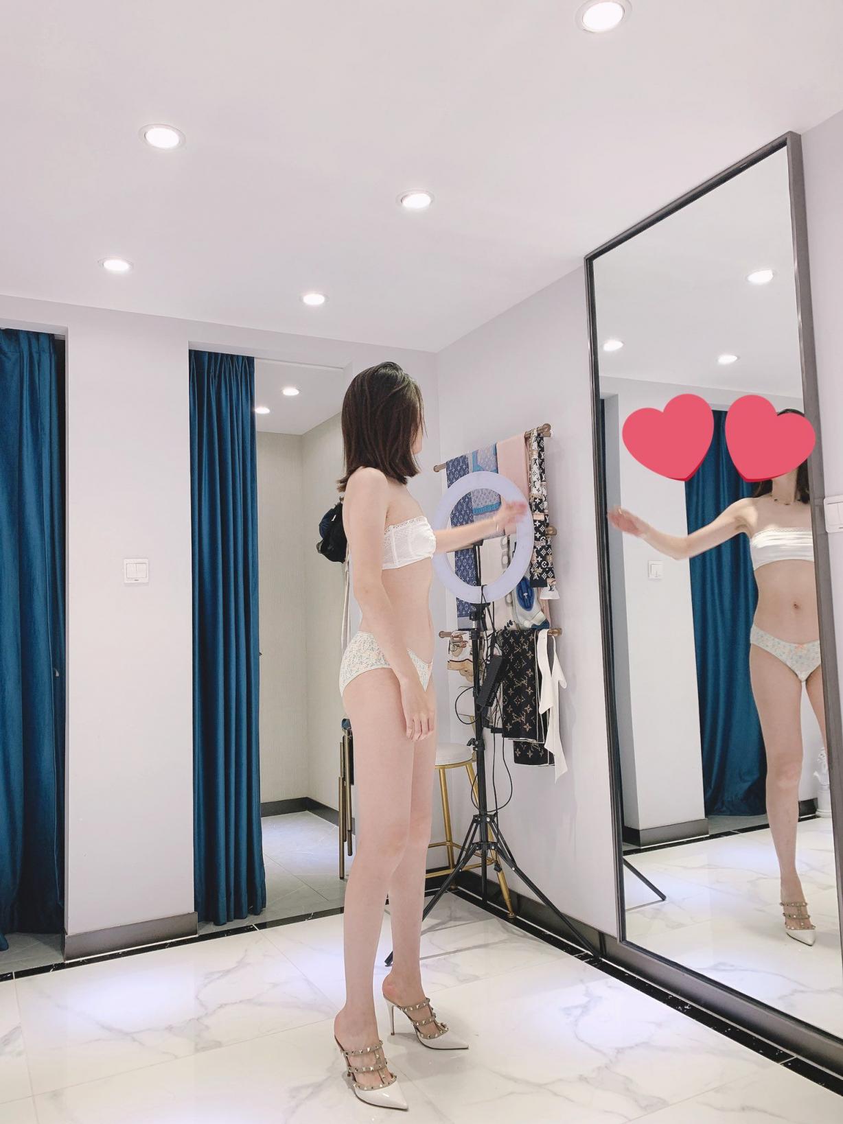 最爱嫩妹小母狗[100P]