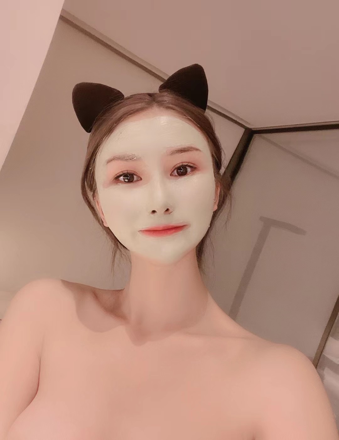 陈佩奇美丽大方性感写真[20250723]