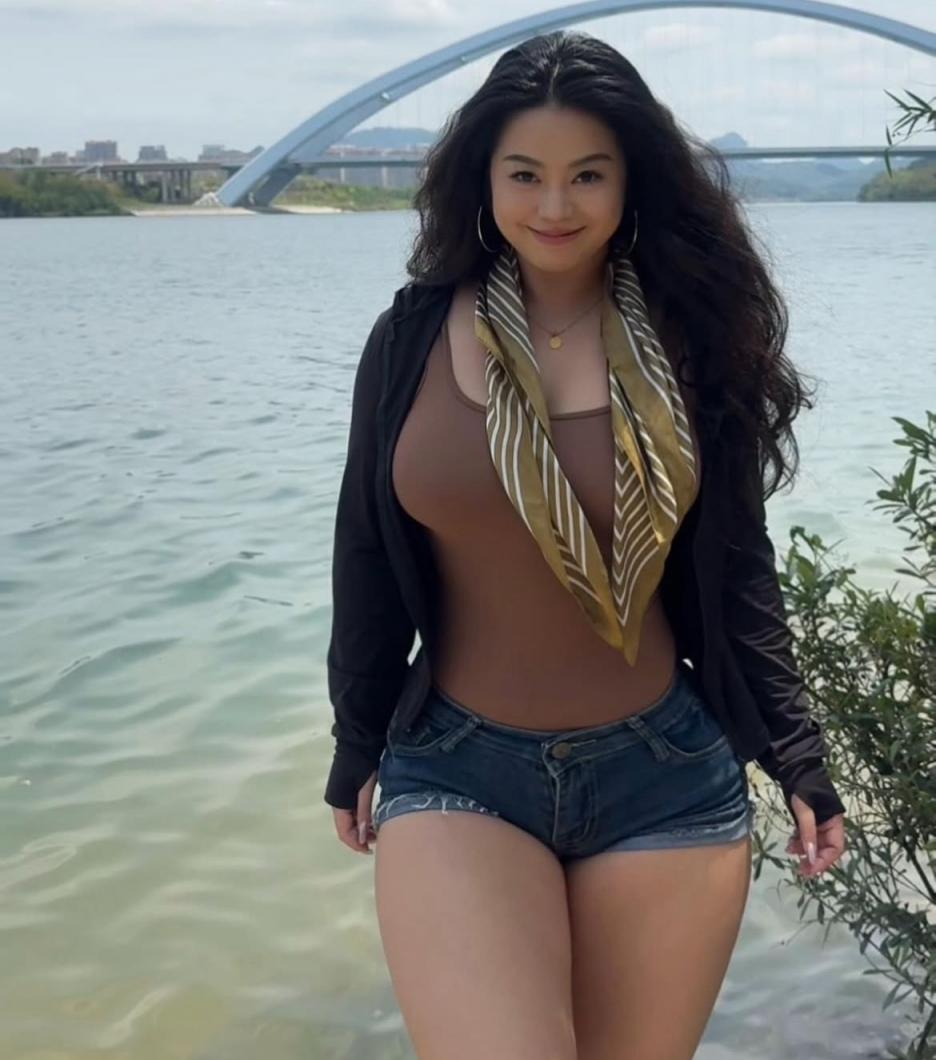 万中无一的极品国女BBW——碳水吴