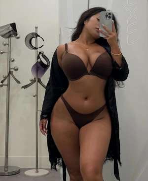 万中无一的极品国女BBW——碳水吴